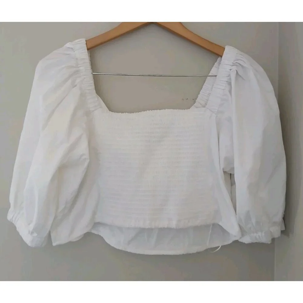 Abercrombie & Fitch Smocked Puff Sleeve Crop Top